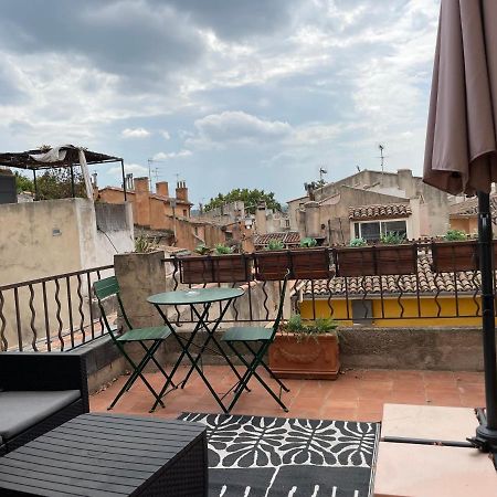 Une Terrasse Sur Les Toits Aix-en-Provence Exteriör bild